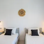 Lisabeth Apartments